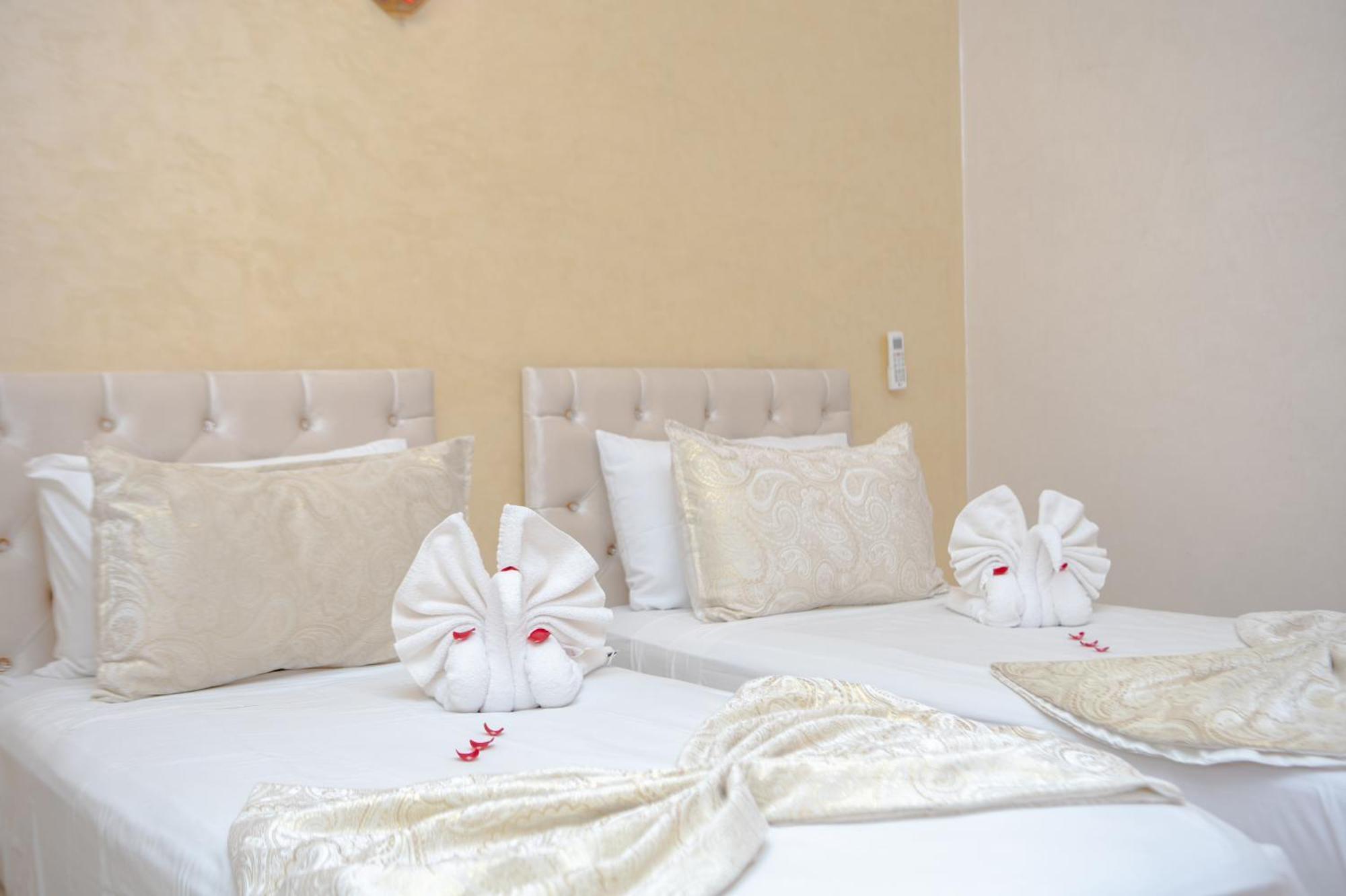 Riad Petite Rose Marrakesh Exterior photo