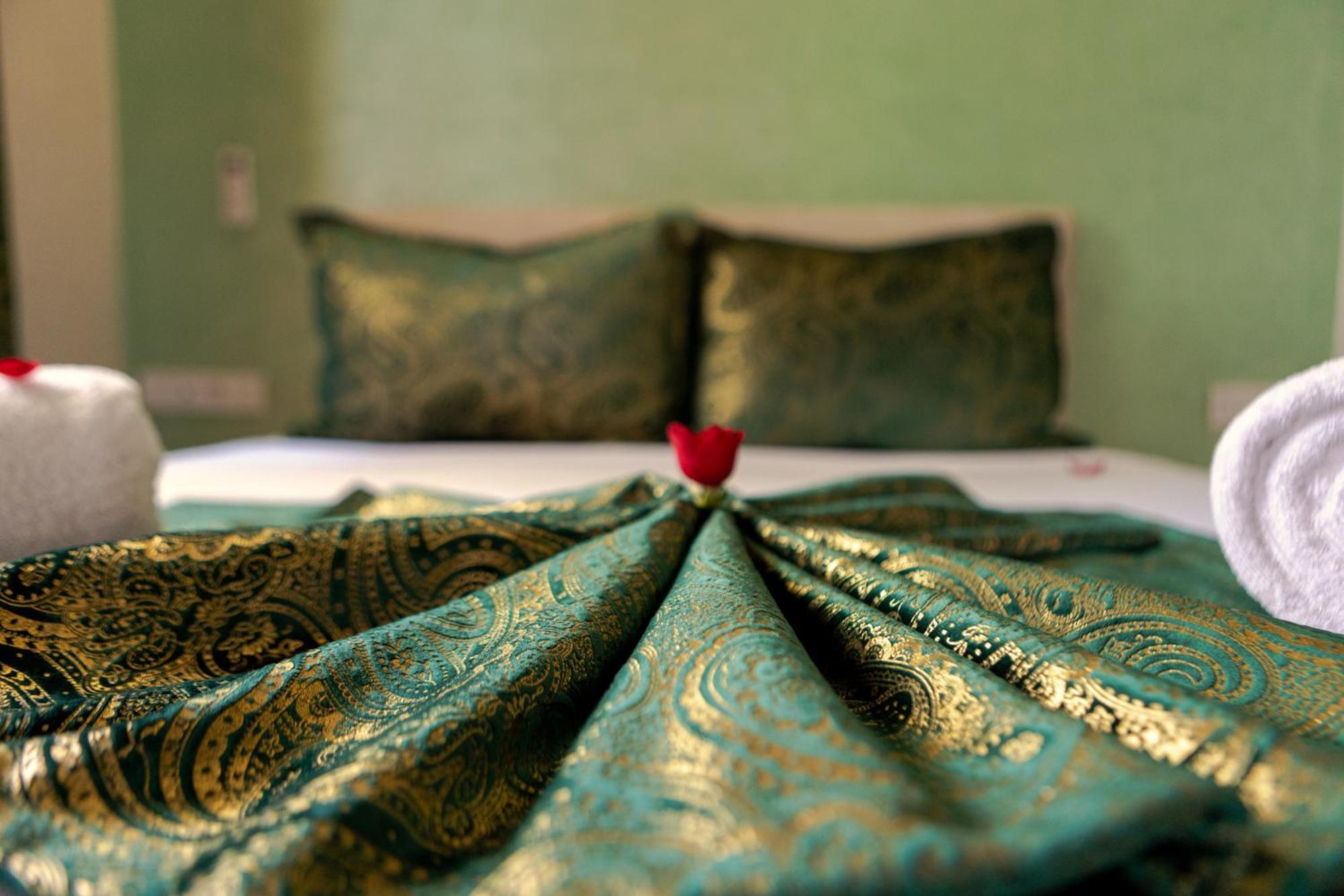 Riad Petite Rose Marrakesh Exterior photo