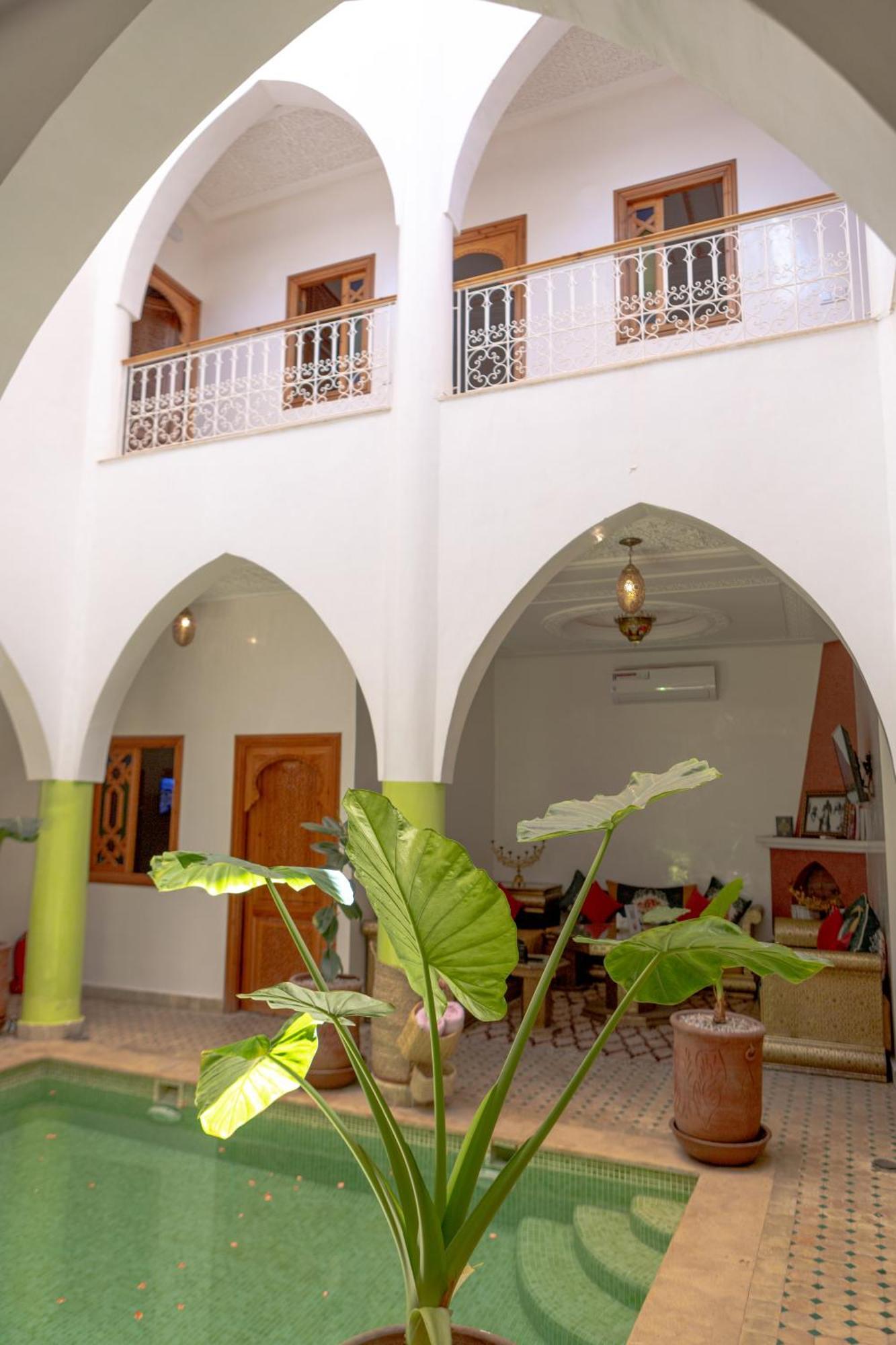 Riad Petite Rose Marrakesh Exterior photo