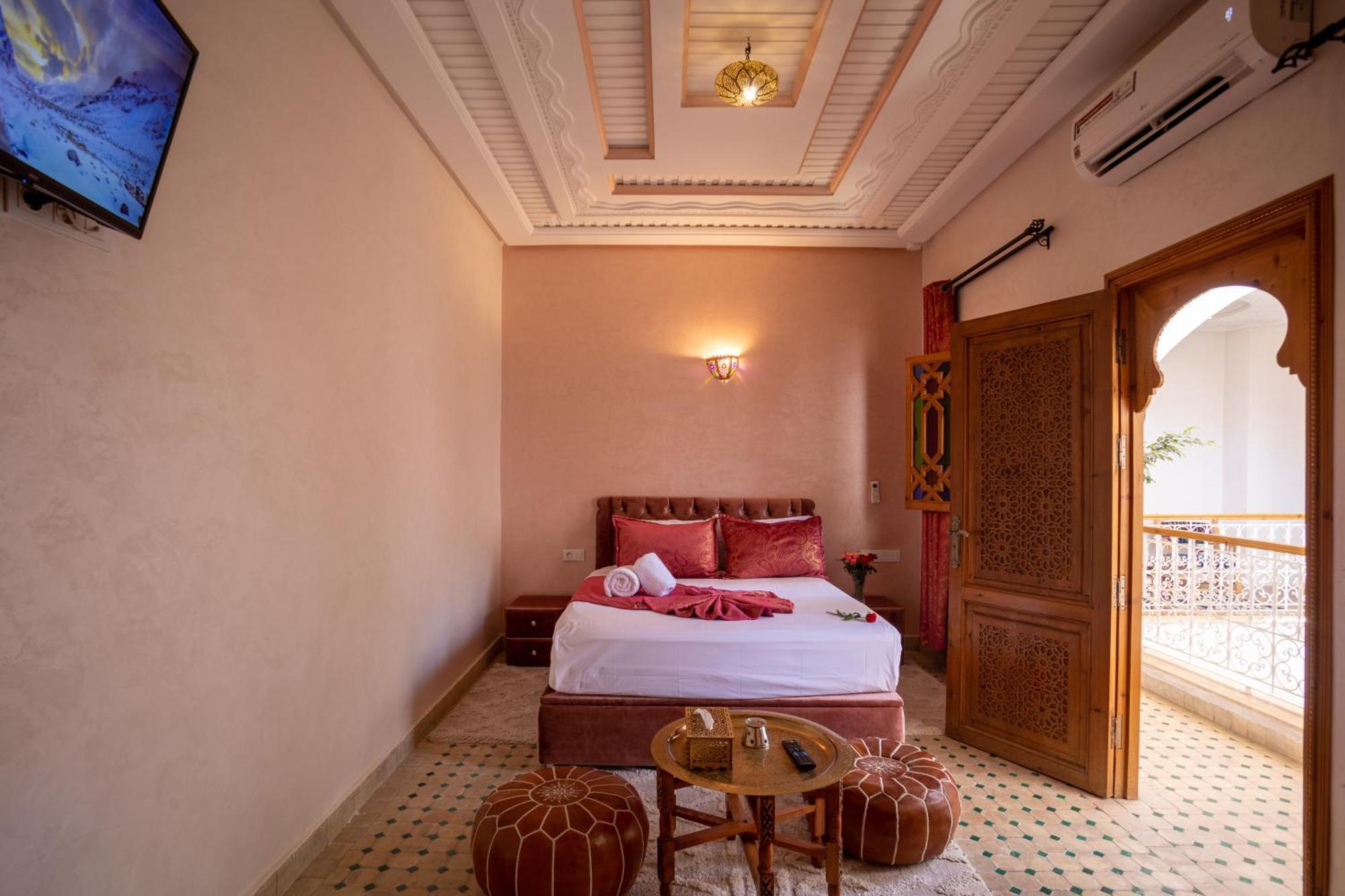 Riad Petite Rose Marrakesh Exterior photo